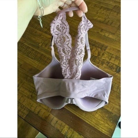 Victoria’s Secret worn once purple bra 34DD with wire light padding 1404 - Picture 3 of 5